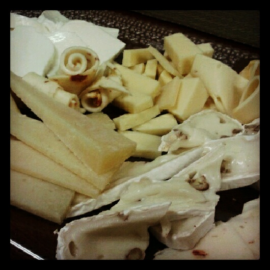 פלטת גבינות 